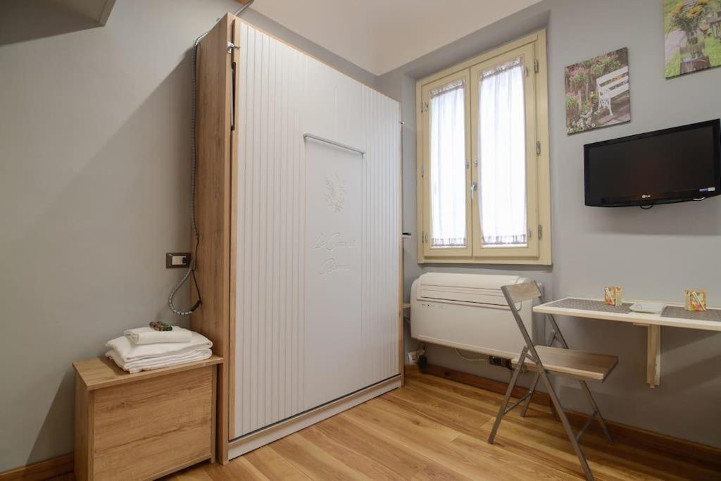Апартаменты Keys Of Italy - Sgiuseppe 18 - Monolocale Intimo E Conveniente A Santa Croce Флоренция Экстерьер фото