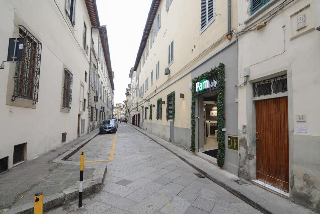 Апартаменты Keys Of Italy - Sgiuseppe 18 - Monolocale Intimo E Conveniente A Santa Croce Флоренция Экстерьер фото